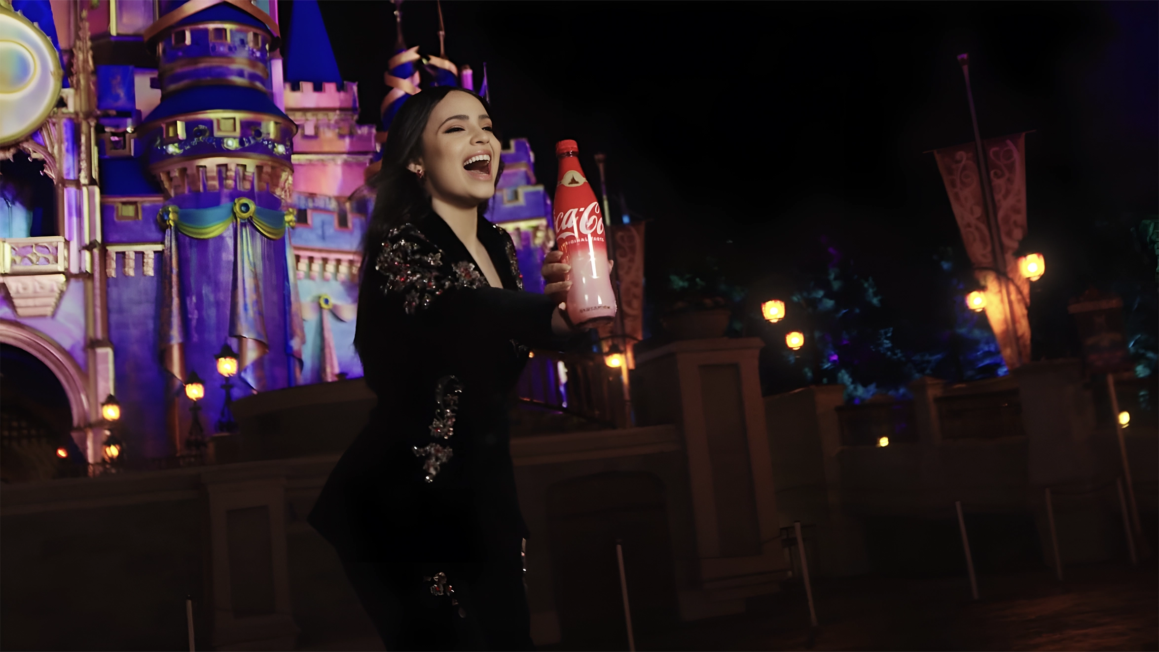 Making of “50th Anniversary Bottles with Sophia Carson”