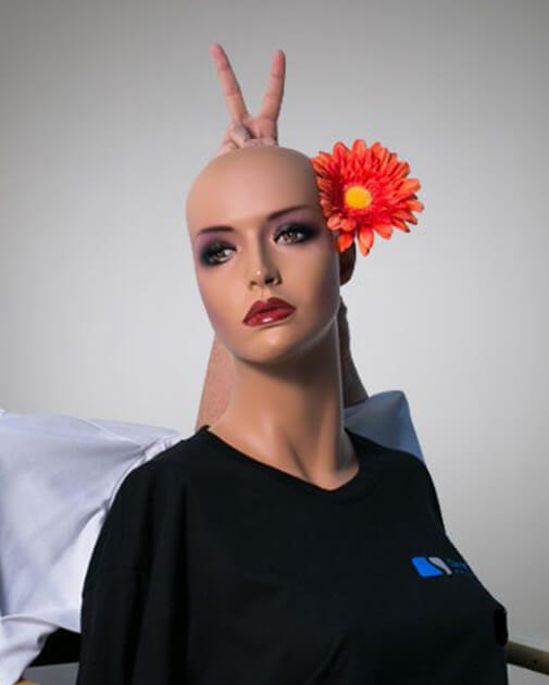 About Us (Productions) 40 Manikin Skywalker
Lighting Mannequin