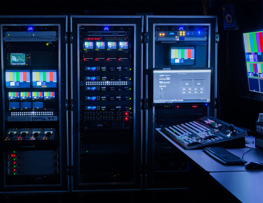 Studio - Mobile Control Room Studio Mobile Control Room